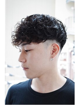 メゾンフォーメン(Maison for men) シャドウパーマ