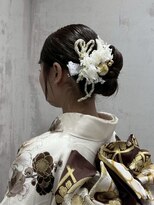 アド(ad)&nbsp;タイトシニヨン