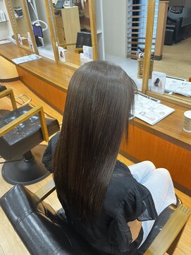 クレス 東武練馬店 【髪質改善】赤みを抑えた透明感グレージュ