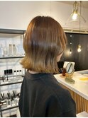 ボブ　ミルクティーベージュ　艶髪　髪質改善カラー　ショート　