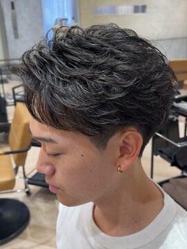 レイズ 名古屋駅(RAYS) フェザーショートアップバング刈り上げショート h