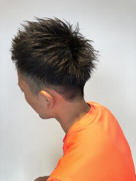 シー(S.H.E) フェードスタイル