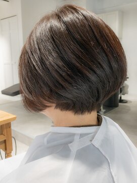 セラ バイ ユーレルム(SerA by U-REALM) 襟足の癖悩んでる方におすすめ 担当 森