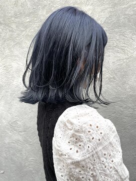 ニア 清澄白河(nir) 〈清澄白河 半個室〉切りっぱなしボブ/ネイビーブルー