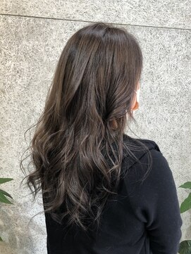 ガーディナ(Gardina) グレージュ