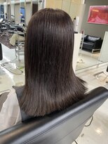 シャンプーボーイエイムス(SHAMPOO BOY aims) 切りっぱなしミディアム