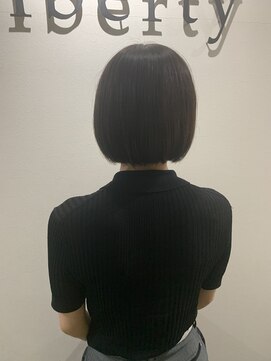 リバティ 吉祥寺(Liberty) 酸性ストレート×ミニボブ