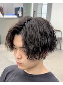 緩め縦落ちパーマ/ツイスパ/ツイスト/波巻き/センターパート