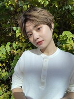 ブラウヘアアンドケア(care)&nbsp;センターパート×サファリベージュ