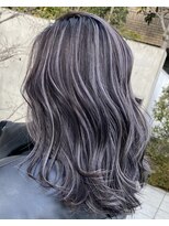 アルカナ 明治神宮前原宿(ARCANA) デザインカラーハイライトカラーケアブリーチバレイヤージュ渋谷