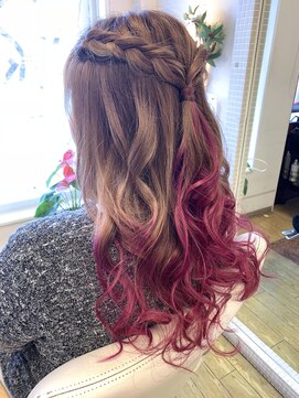 スタジオ エーダッシュ(STUDIO A’) 毛先のポイントカラー