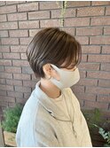 丸みショート/耳だしショート/小顔補正立体カット/ウザバング