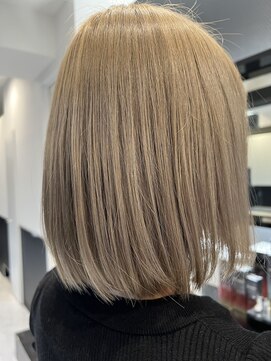 ディーヘアーデザイン(d.HAIR DESIGN) ミルボンアディクシー☆シルバー