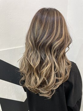 デスト 大宮(DEST) シールエクステでバレイヤージュ/レイヤーカット[大宮駅]