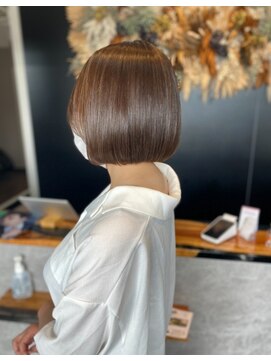 シロ(SHILO) ミニボブ/諏訪