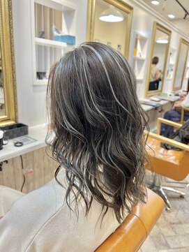 クロエ バイ ラヴィズム 寺尾店(CLOE by LUVISM) ハイライトカラー