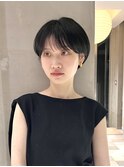 シースルーバングのコンパクトマッシュショート青山表参道