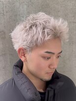 モニカ(MONIQA) ホワイト