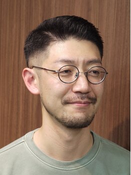 髪だけでなく眉・ひげのグルーミングも男磨きならお任せください♪清潔感溢れるヘアでリピーター多数!