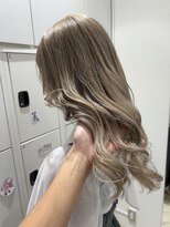 ケンジ 平塚 アネッタ(KENJE annetta)&nbsp;ホワイトベージュ