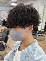 ウェイビーエフティフィフス 横浜西口(WAVEY ft.fifth)&nbsp;横浜波巻きパーマツイスパツイストスパイラルパーマ緩め弱め30代