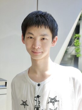 ネロ ヘアアンドライフストア 渋谷(NERO HAIR AND LIFESTORE) 【まどか】ニュートラルな短髪スタイル。