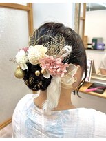 エニル(enil)&nbsp;◎【成人式ヘア】金箔×水引×ドライフラワーの華やかシニヨン◎