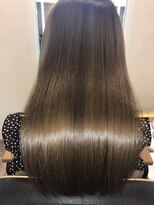 アールサロン アオヤマ(Rr SALON AOYAMA)&nbsp;プラチナミネコラストレート