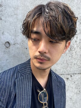 フィフス 原宿(fifth) 【ツイストスパイラルパーマ/波巻き/韓国マッシュウルフ】