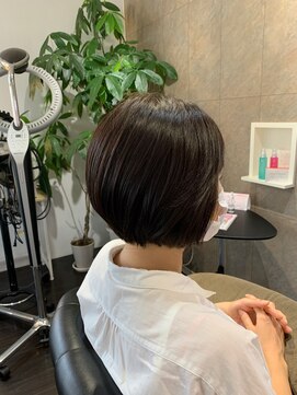 サックスヘアー(Saks hair) シンプルなボブスタイル[おすすめはイルミナカラー/オージュア]