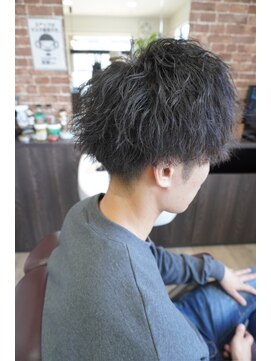 ヘアーアンドシェーブ ジンジャー(GINGER) マッシュ×ツイストスパイラルパーマ