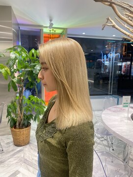 ゼスト 八王子店(ZEST) ベージュカラー/ハイトーン/【永尾しおり】