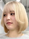 blond bob [新宿駅/切りっぱなしボブ/エアリーロング]