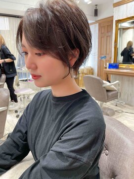 リン(rin.) パーマ風ショートヘア