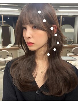 ボタン ハカタ(VOTAN hakata) 【ろみおStyle】ブラウンカラー/顔周りカット/パッツン前髪