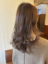 ディール D-R 波巻きヘア/ロング/髪質改善/大人女子/ヘッドスパ