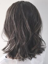 ラックスビー オオサカ  梅田茶屋町店(LUXBE OSAKA)&nbsp;セミウェットゆるウェーブ by AKI【LUXBE 大阪梅田茶屋町店】