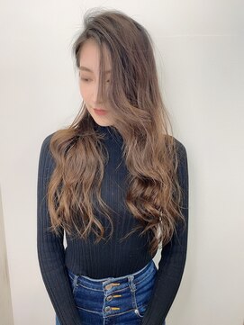 アンダーバーホワイト 南海難波店(_WHITE) 外国人風ミルクティーベージュ☆