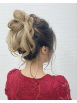 グランルッソ 岡山駅前(GRAN LUSSO)&nbsp;華やかお団子アップ