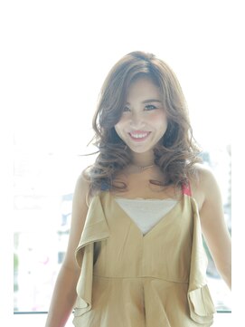 サイン ヘア イノベーション(sign HAIR INNOVATION) 大人可愛い、色気、小顔カットひし形シルエット【錦糸町】