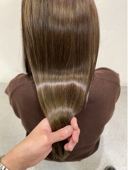 リタ ヘアー(rita hair)の写真/[上本町/谷町9丁目]業界で話題の"酸熱トリートメント"取扱い◇髪質改善に取り組みたい方にオススメ！