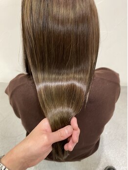 リタ ヘアー(Rita hair)の写真/[上本町/谷町9丁目]業界で話題の"酸熱トリートメント"取扱い◇髪質改善に取り組みたい方にオススメ！