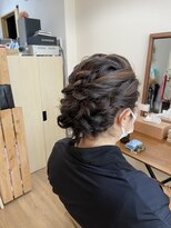 ロカット サロン(Roquat Salon)&nbsp;編み込みアップアレンジ　【ヘアセット　立川/立川南/国分寺】