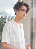 人気！センターパートウェットヘア長めかき上げヘア　野村恵子
