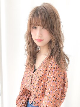 ルティア(Lutia) 流しバング　ゆるふわカール