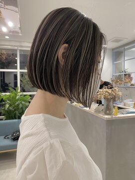 ロテ(LOTE.) ハイライト/髪質改善/ブリーチ/切りっぱなし/一宮/妙興寺