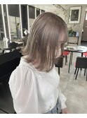 ミルクティーグレージュ