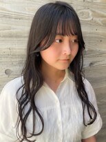 ロンドプランタン 恵比寿(Lond Printemps)&nbsp;大人可愛いロングレイヤーのウェーブ巻きシースルーバング