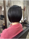 マッシュショートおしゃれ女子ウルフヘア外ハネボブレイヤーボブ