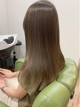 マーリエナル(MALIE NALU)の写真/クセやうねり、広がりなどでお悩みの方必見！朝のお手入れが楽でストレスフリーになる美髪へ導きます◎